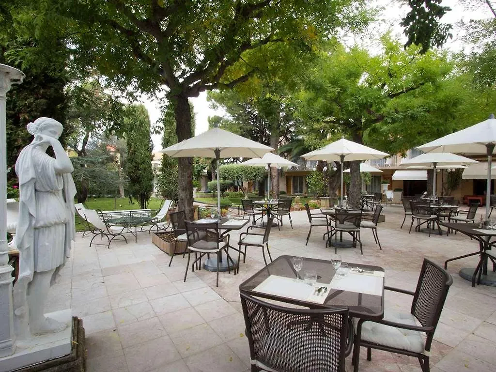 מלון Mercure Marseille Centre Bompard La Corniche