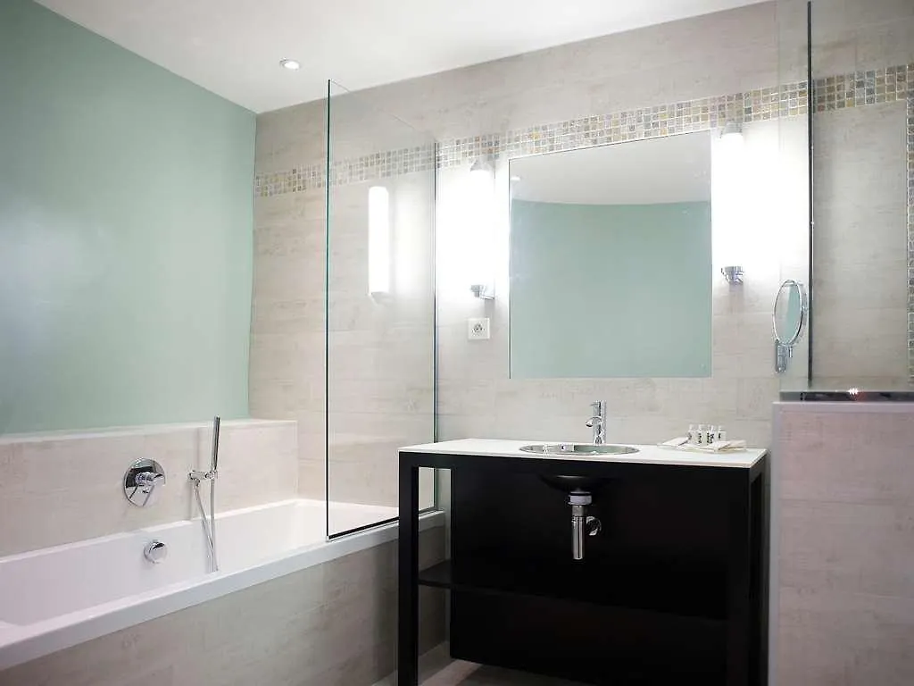 מלון Mercure Marseille Centre Bompard La Corniche